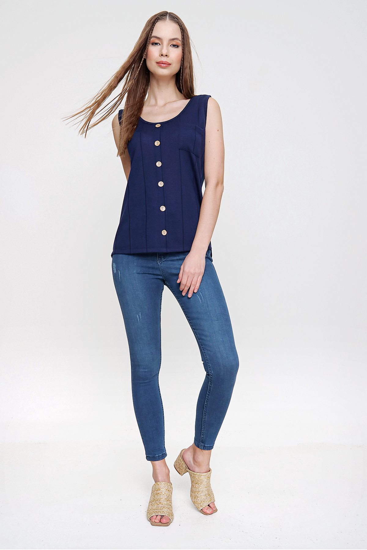 700-3134_004 (7).jpg